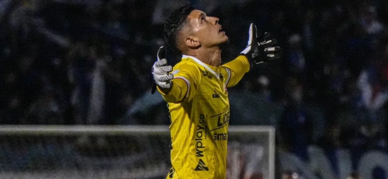 Juan David Valencia - Arquero de Patriotas - VizzorImage