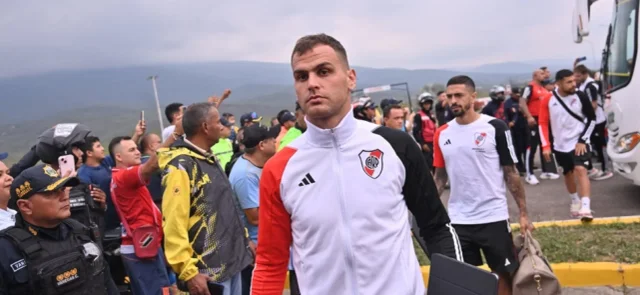 River Plate hizo escala en Cúcuta para llegar a Táchira, Venezuela - AFP