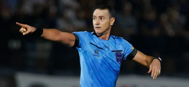 Willmar Roldán - Árbitro colombiano - AFP