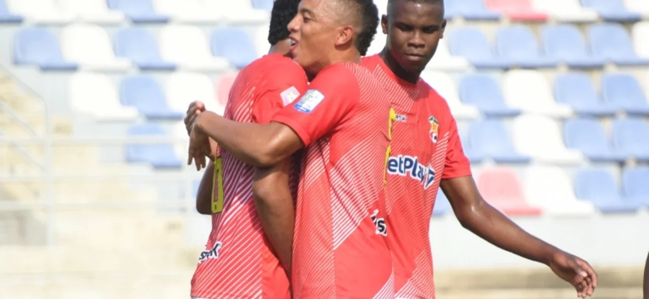 Mañana 12 de mayo se jugará la última fecha del Torneo - VizzorImage / Jairo Cassiani