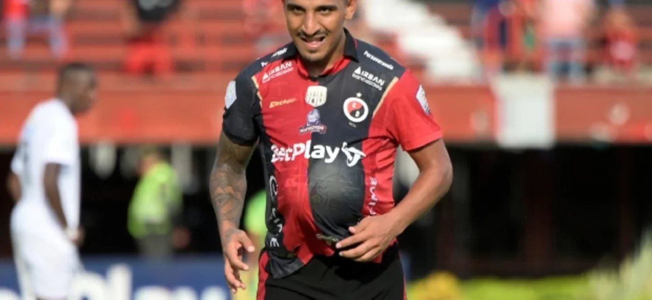 Cúcuta se impuso ante Real Cundinamarca y es cabeza de grupo / VizzorImage / Juan Pablo Bayona