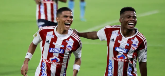 José Enamorado fue sancionado por Dimayor / VizzorImage / Jairo Cassiani