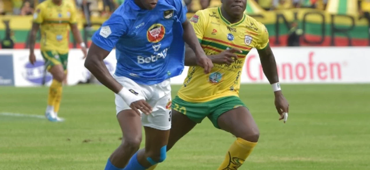 Goles de la remontada de Orsomarso / VizzorImage / Javier Garcia