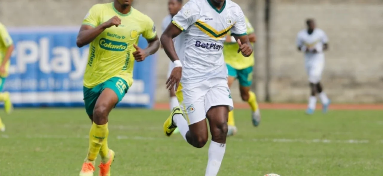 Deportes Quindío clasificó al último minuto contra Leones / VizzorImage / Jaime Jaramillo