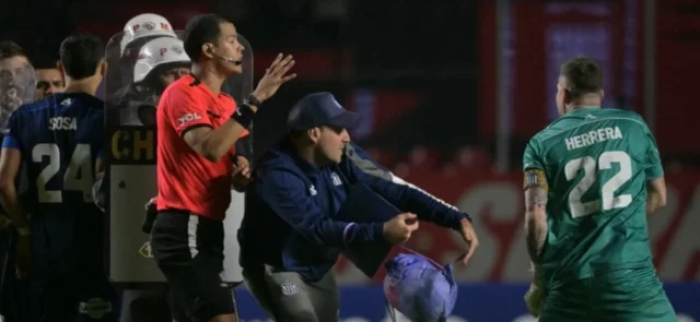 Talleres obtuvo la clasificación a octavos de final de la Copa Libertadores / AFP