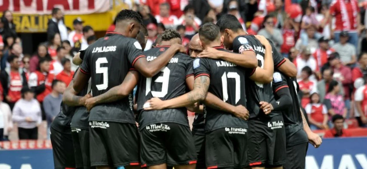 Se viene una ‘barrida’ de jugadores en América | Foto: VizzorImage / Luis Ramirez