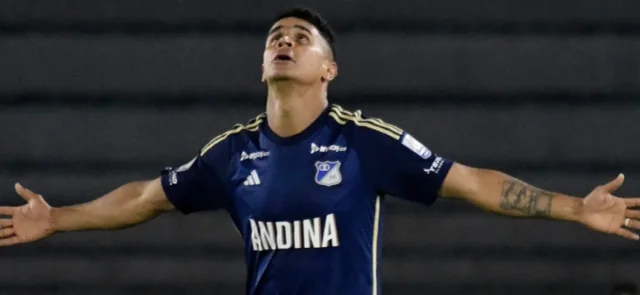 Daniel Cataño celebra gol con Millonarios - VizzorImage