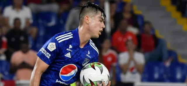 Daniel Ruiz - Mediocampista de Millonarios - VizzorImage