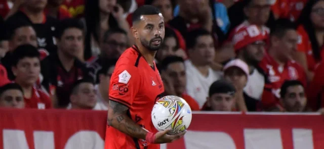Edwin Cardona tendría todo listo para volver a un viejo conocido / VizzorImage / Gabriel Aponte