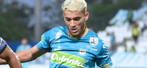 Jaime Díaz - Defensor lateral de Jaguares - VizzorImage