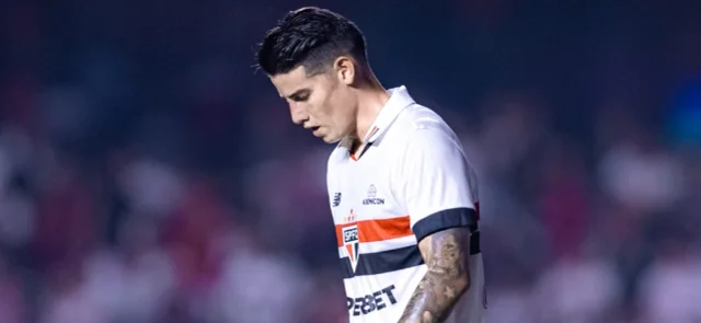 James Rodríguez con la casaca de Sao Paulo - AFP