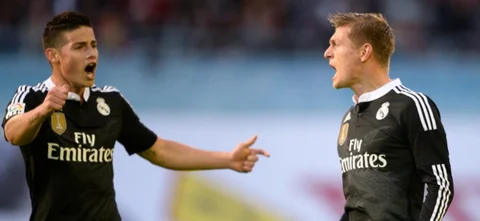 James Rodríguez y Toni Kroos celebran un gol con Real Madrid - AFP