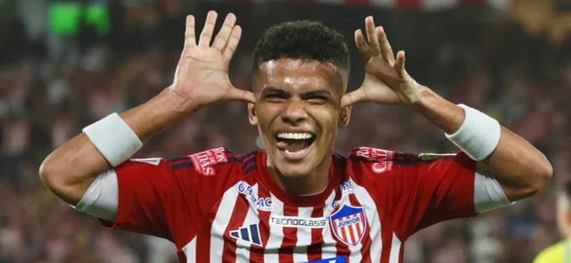 Junior ganó y encaminó su clasificación a octavos de Libertadores / VizzorImage / Jairo Cassiani