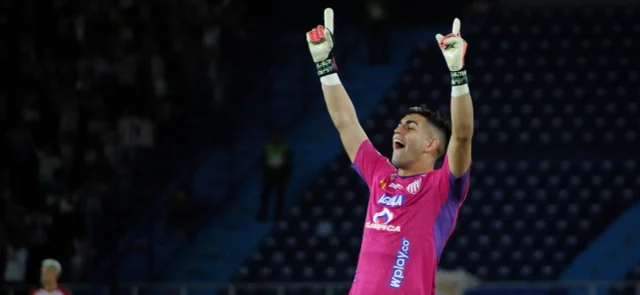 Santiago Mele, arquero del Junior / VizzorImage / Jesus Rico /