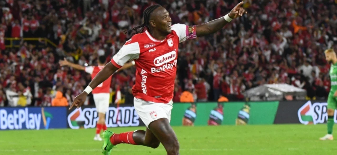 Santa Fe derrotó 2-0 a La Equidad / Photo: VizzorImage / Felipe Caicedo