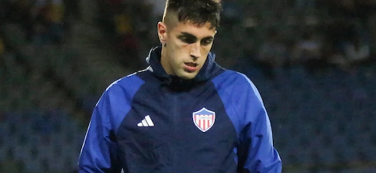 Santiago Mele - Arquero de Junior - VizzorImage