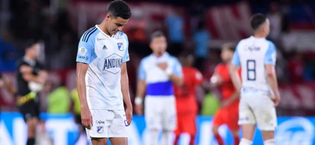 Stiven Vega sufre una nueva lesión con Millonarios / VizzorImage / Gabriel Aponte