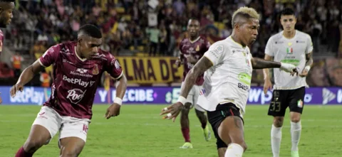 Tolima y Once Caldas empatarón en el Manuel Murillo Toro / VizzorImage / Juan Torres