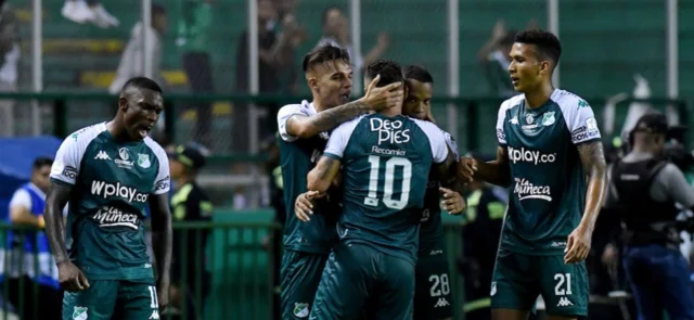 Deportivo Cali no logró clasificar a los cuadrangulares de la Liga BetPlay 2024-I / VizzorImage / Nelson Rios