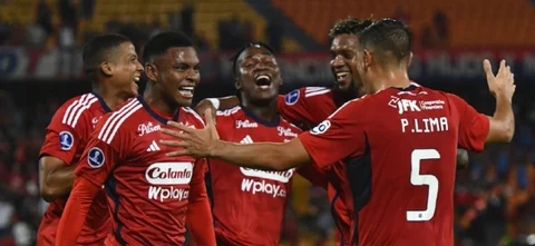 Independiente Medellín cerró la fase de grupos de la Sudamericano con victoria 4-0 ante Always Ready / VizzorImage / Luis Benavides
