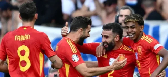España venció a Croacia en el debut de la Euro/ AFP