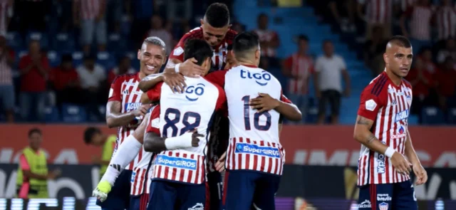 Importante jugador seguiría en Junior - VizzorImage / Jairo Cassiani