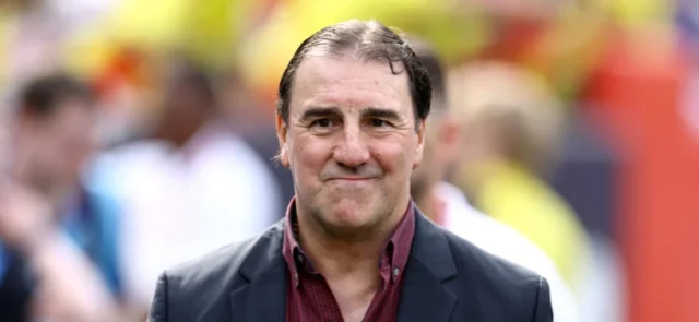 Néstor Lorenzo se enfrenta a un nuevo reto con la selección - @VarskySports