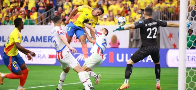 Acción polémica sobre Yerry Mina - vía AFP