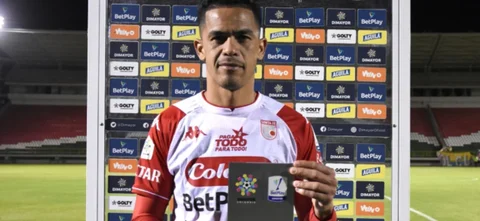 Yulián Anchico - VizzorImage / Macgiver Baron