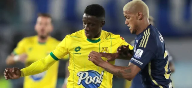 Jhon Emerson Córdoba con Bucaramanga - VizzorImage