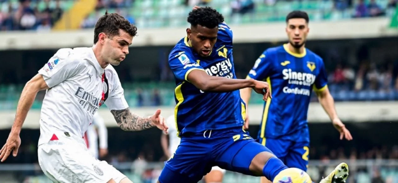 Juan David Cabal pertenece a Hellas Verona de Italia - AFP