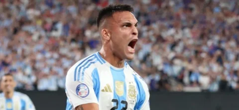 Lautaro Martínez marcó el gol de Argentina ante Chile - AFP