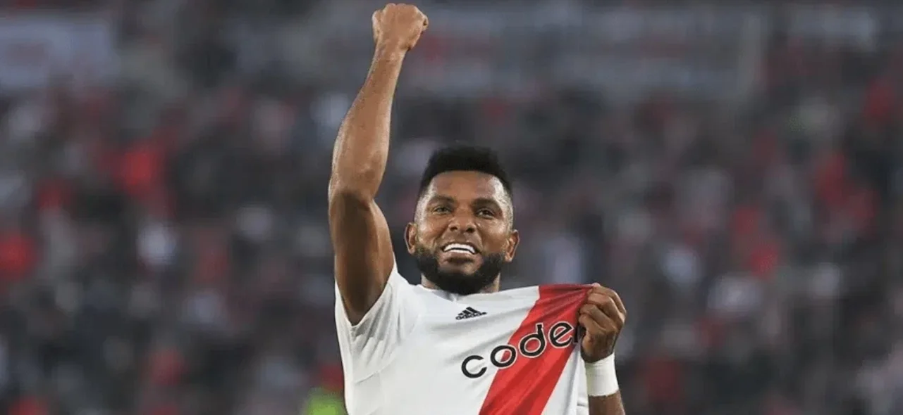 Miguel Ángel Borja con River Plate / AFP