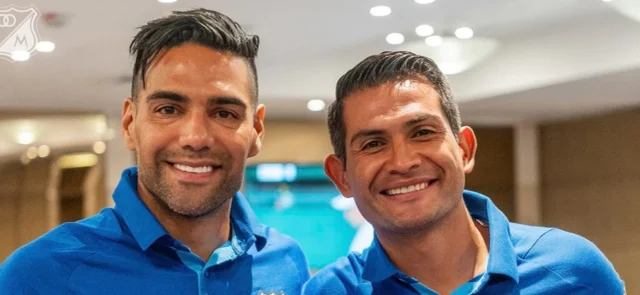Falcao García ya luce la camiseta de Millonarios / Foto: Millonarios Oficial