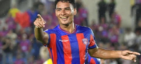 Triunfo de Unión Magdalena sobre Bogotá - VizzorImage / Miguel Vermeire