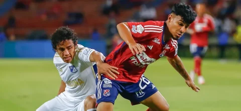 Daniel Mantilla enfrenta a Cristian Graciano - VizzorImage