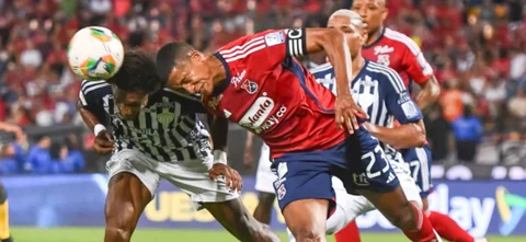 Empate entre Medellín y Junior / VizzorImage / Luis Benavide