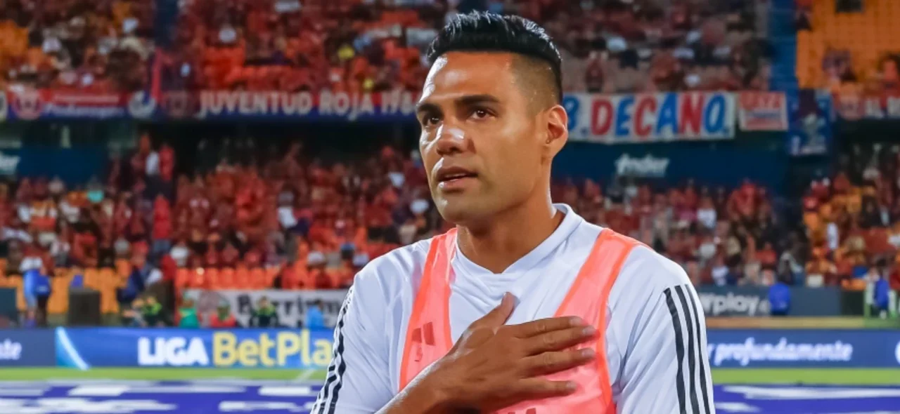 Falcao le respondió a un hincha de Santa Fe que deseó su lesión