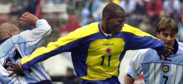 Faustino Asprilla en duelo entre Colombia y Argentina - AFP