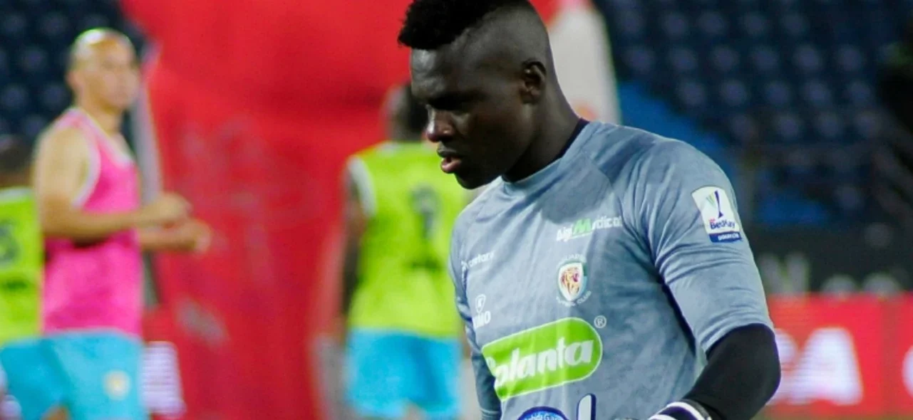 Geovanni Banguera - Portero de Jaguares - VizzorImage