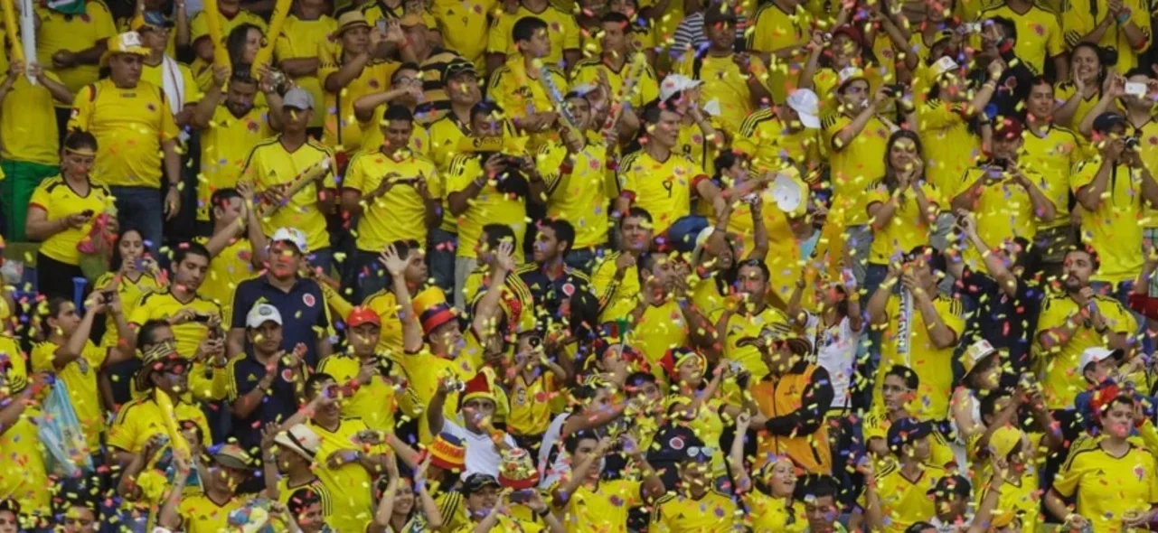 Gran muestra de apoyo por parte de los hinchas colombianos - @VBarCaracol