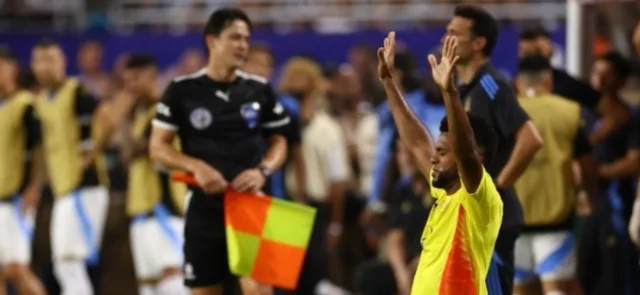 Miguel Ángel Borja con selección Colombia - AFP