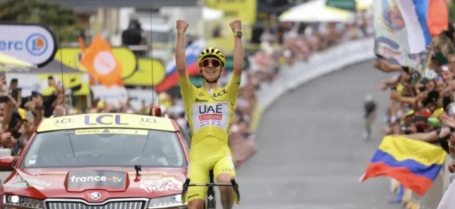 Pogacar ganó la etapa 19 del Tour de Francia / AFP