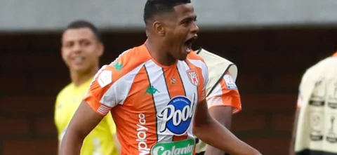 Yeison Moreno, delantero de Envigado - VizzorImage