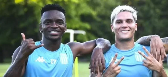 Johan Carbonero y Juanfer Quintero entrenando con Racing / Foto: X Racing de Avellaneda