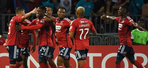 DIM visita a Palestino por los octavos de final de la Sudamericana / AFP