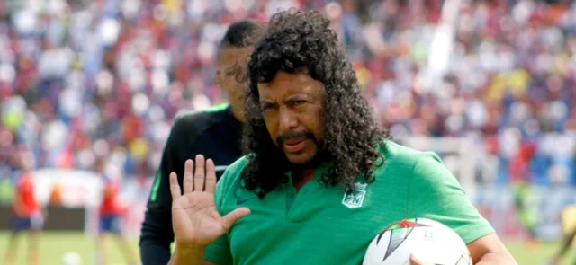 René Higuita está de cumpleaños y dejó claro sus opiniones / vizzorimage