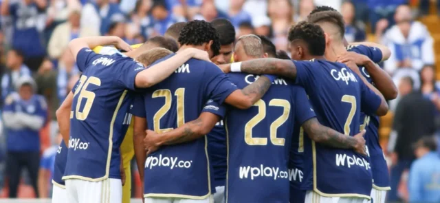 Millonarios en busca de estadio / AFP