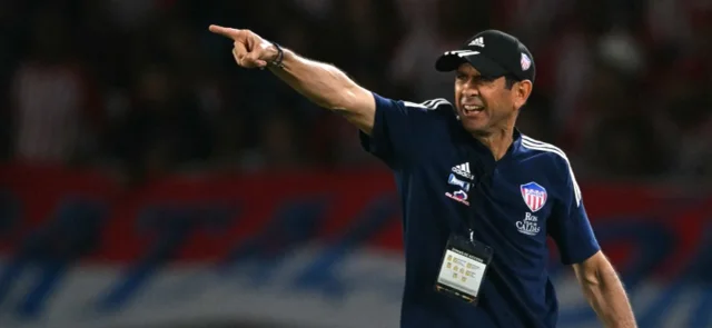 Arturo Reyes podría salir de Junior / AFP