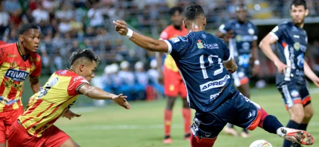 El FPC tendrá un nuevo partido aplazado en la fecha 6 / VizzorImage / Emilio Castrillon